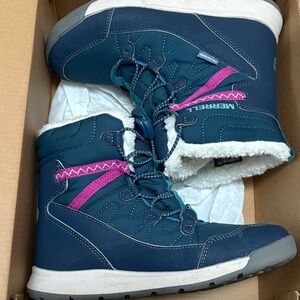Merrell Kids' Navy and Pink Snow Boots size 3 snow crush